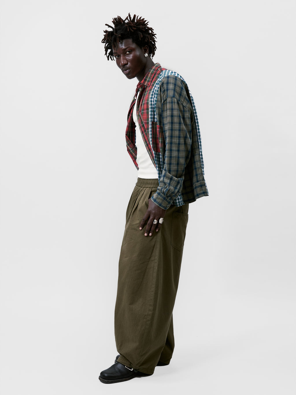KHAKI BALLOON PANTS