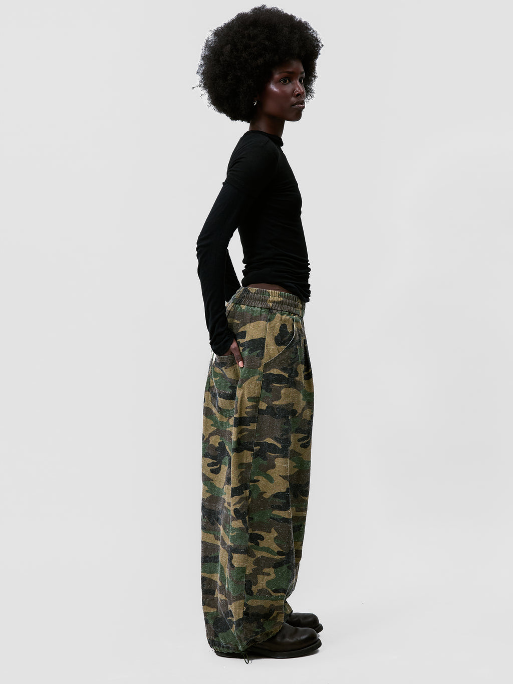 CAMO BALLOON PANTS