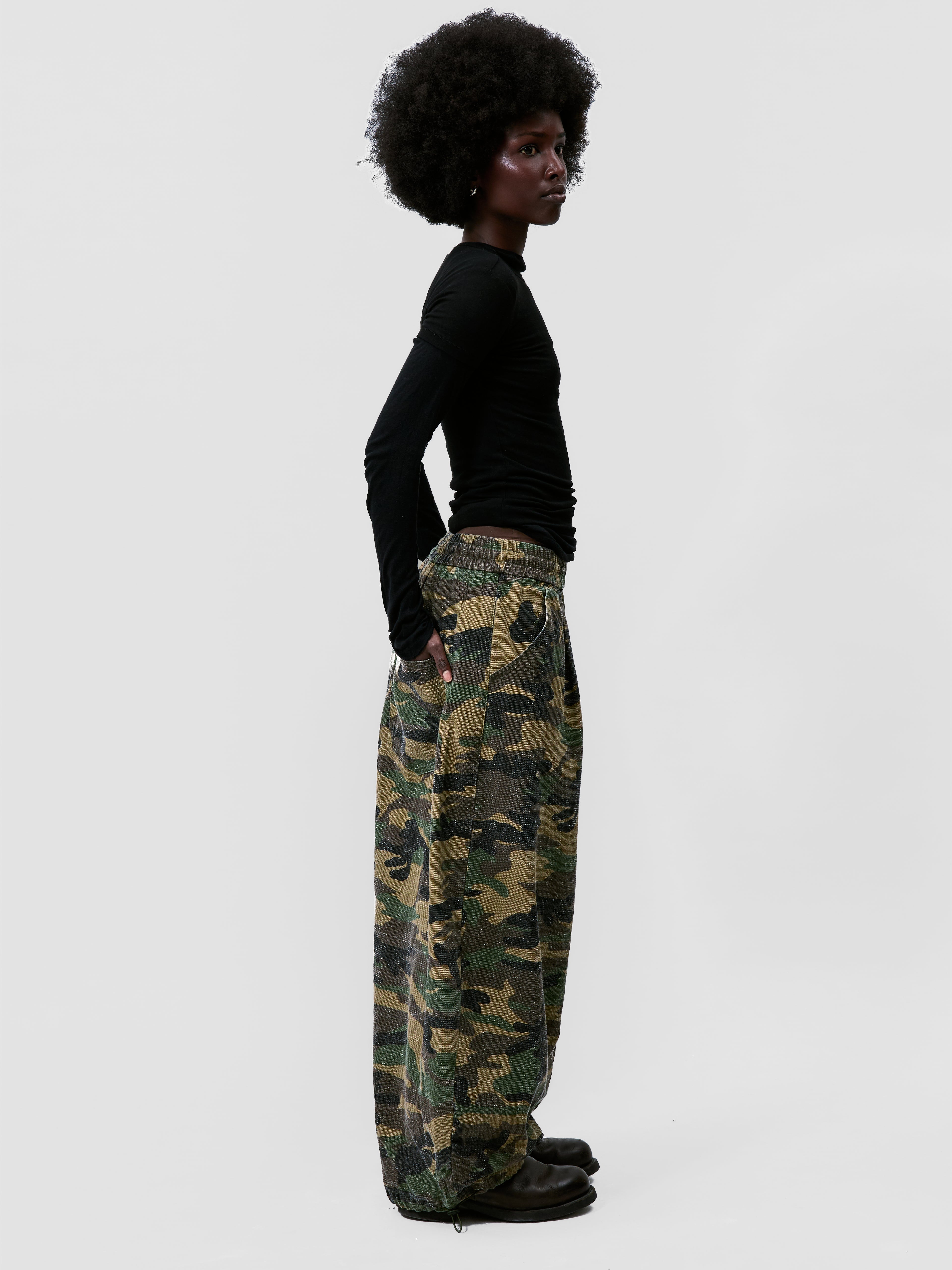 CAMO BALLOON PANTS